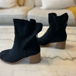 Black boots